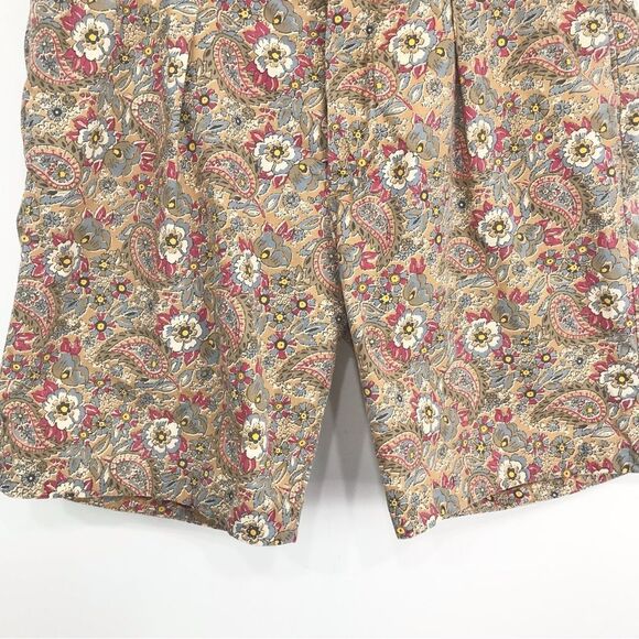 H & M Kaki Red Floral Paisley Pleat Front 100% Cotton Relaxed Shorts - Picture 3 of 16